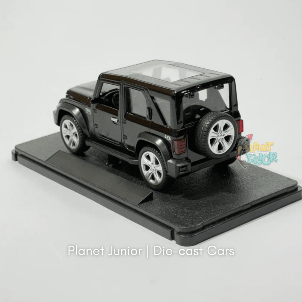 1:24 Die-Cast Alloy 4x4 SUV Model Car