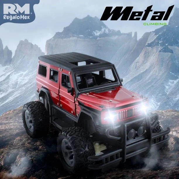 2.4GHz Off-Road Metal Body Remote Control Rock Crawler Jeep with Opening Doors & All-Terrain Tires
