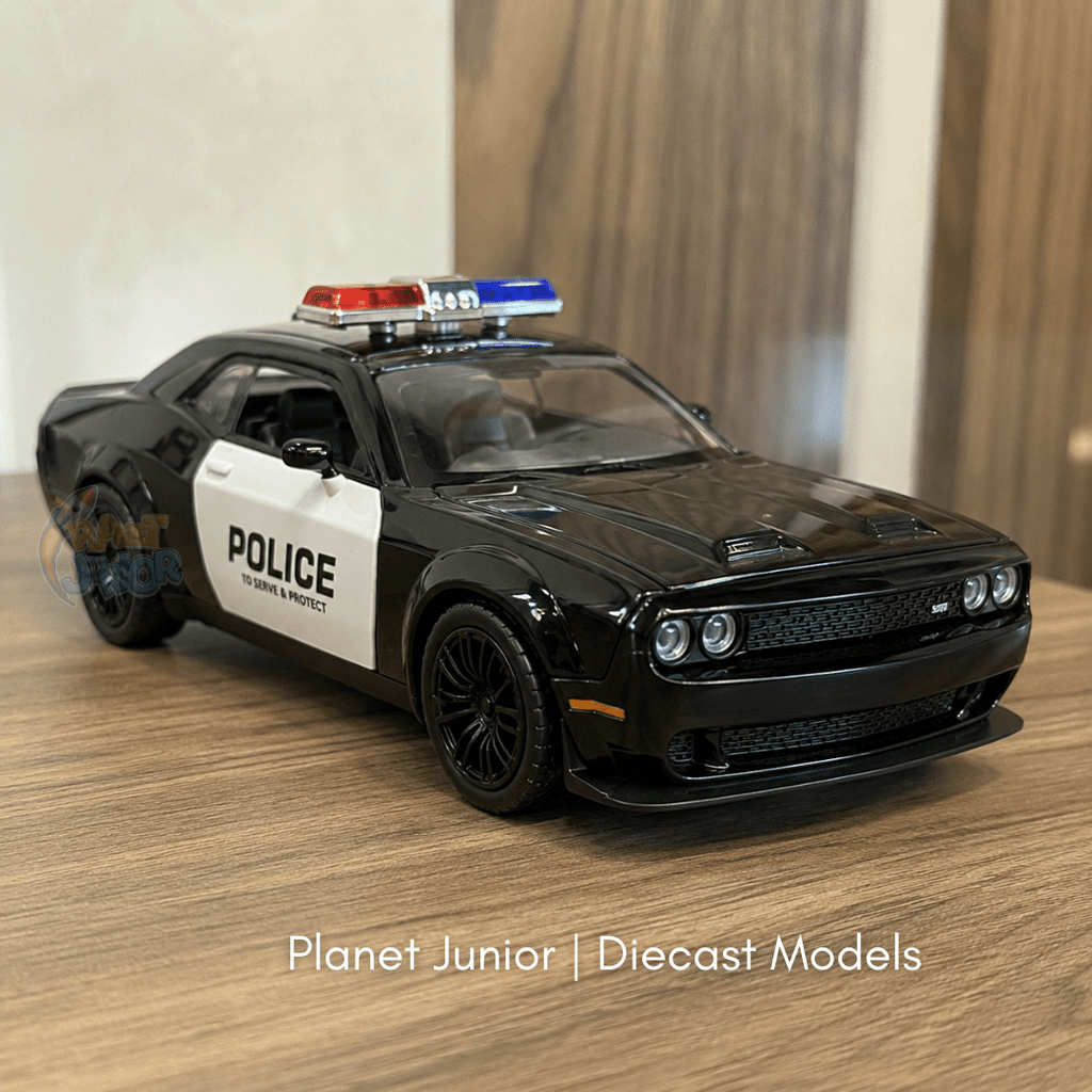 1:24 Scale Dodge Challenger SRT Police Die-Cast Model Car