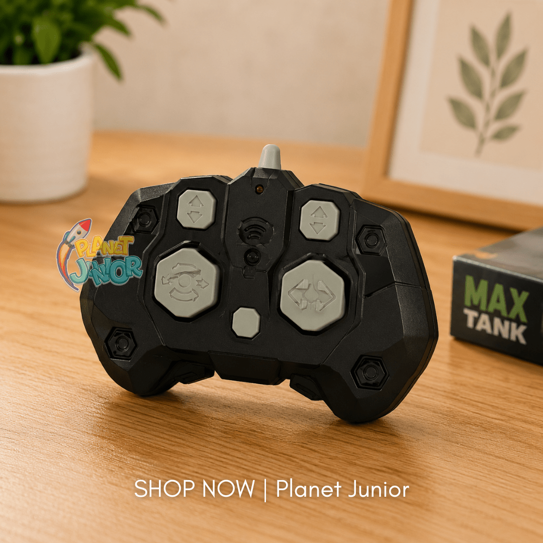 1:18 Scale 7-Channel Remote Control Battle Tank with Light & Sound