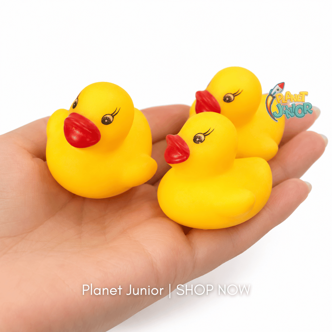 Cute Duck Family Bath Toy Set with Mother Duck & Baby Ducklings