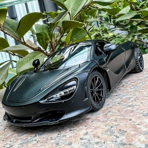 1:24 McLaren 720S Die-Cast Pull Back Sports Car Model
