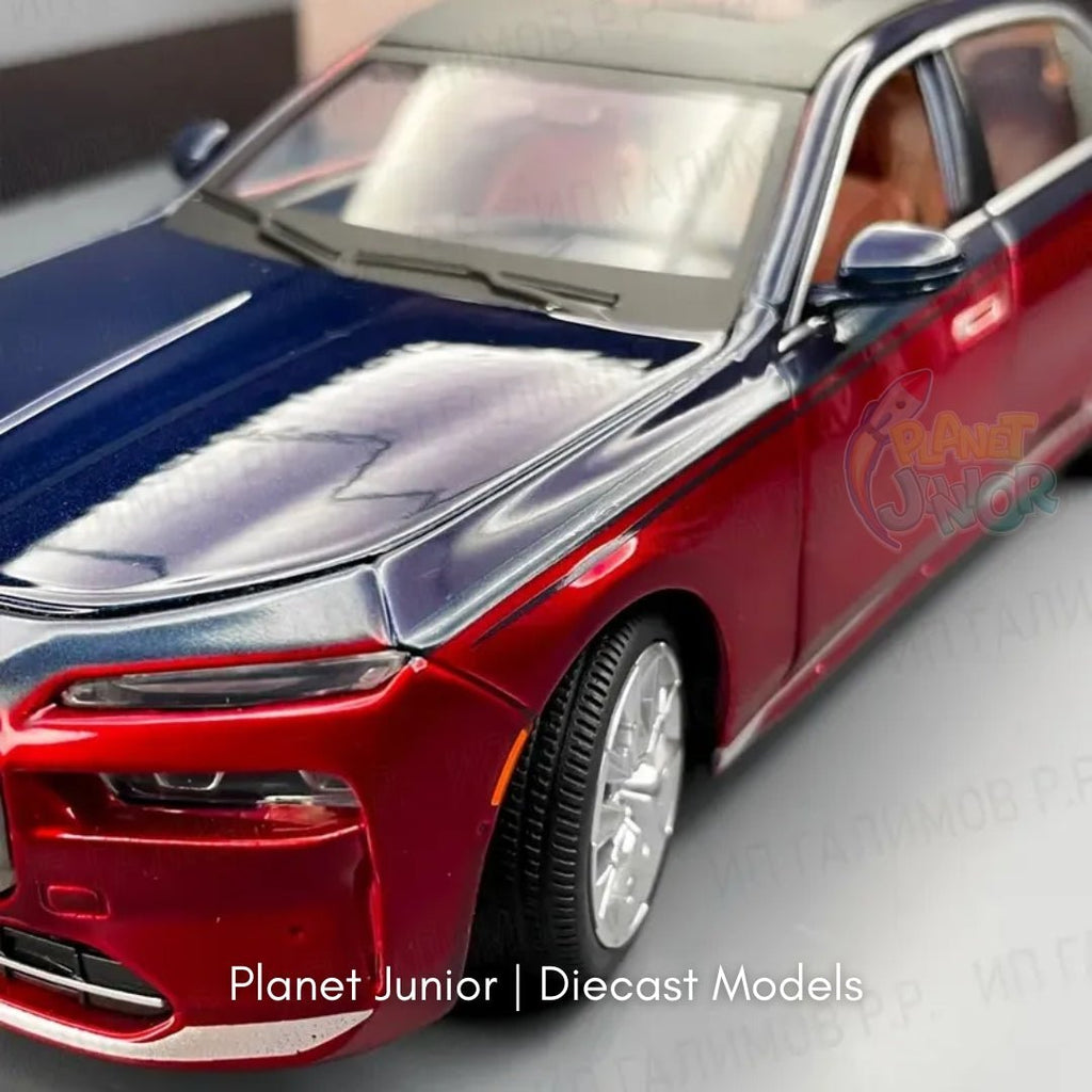 1:24 Diecast BMW i7 Official Licensed Model