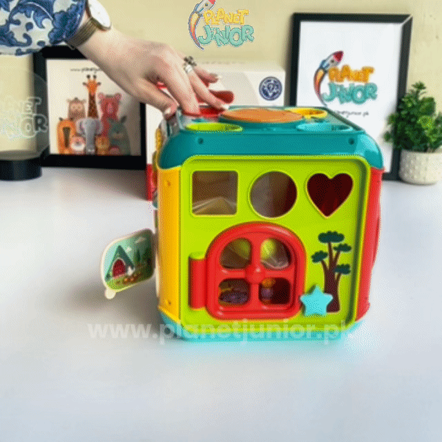 Huanger 7-in-1 Educational Activity Cube for Little Ones with Music & Light Functions
