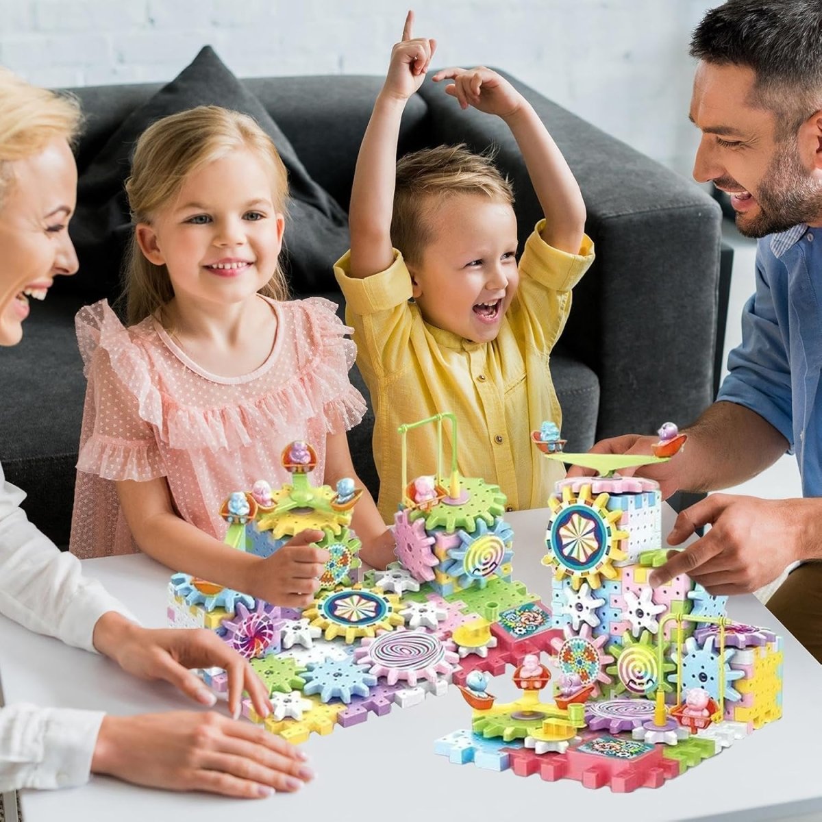 Electric Gear Spinning STEM Building Blocks