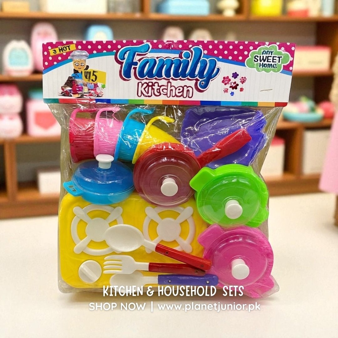 Family Kitchen Pretend Play Cooking Set – Pots, Pans & Utensils for Kids