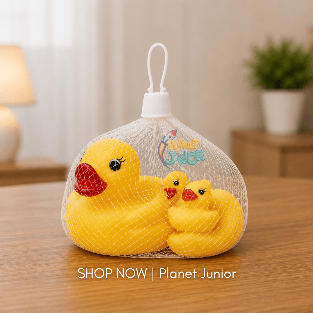 Cute Duck Family Bath Toy Set with Mother Duck & Baby Ducklings